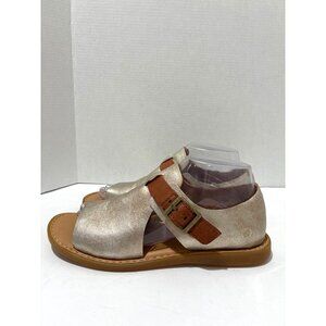 Born Women's Ivey Flat Sandals size 8 Light Gold Panna Cotta Metallic open toes